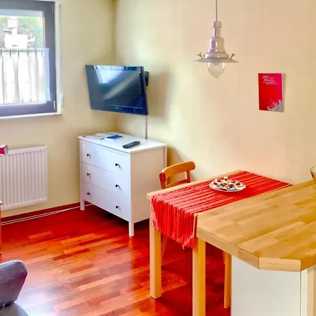 Ferienwohnung Maeder Schaafheim Экстерьер фото